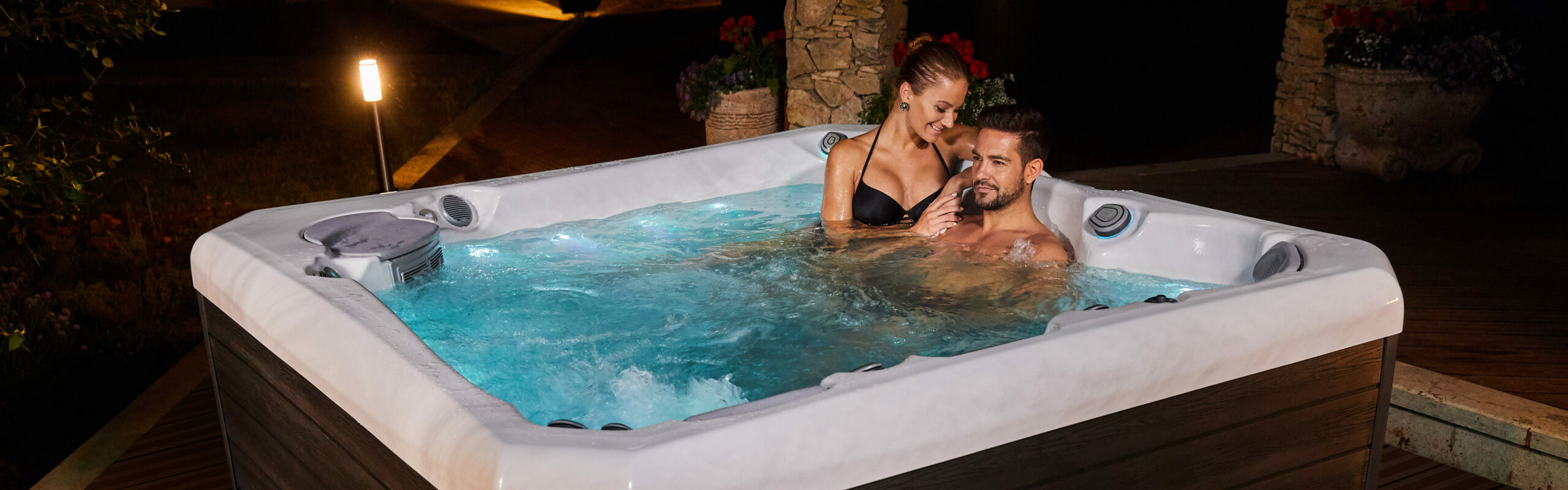 3 Hot Tub Accessories Perfect for Winter