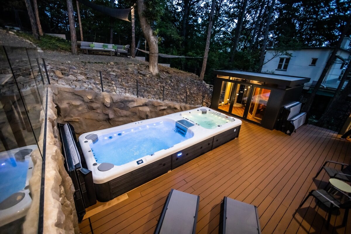 Are Swim Spas Worth It? 3 1204432361b61019f702b3652eb75610