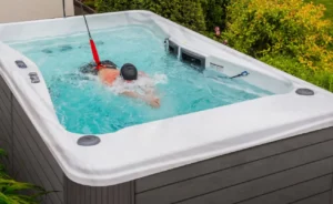 Can I Still Swim in a Swim Spa Even if it Snows?