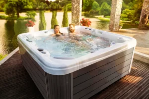 5-Person Hot Tub Buyer’s Guide