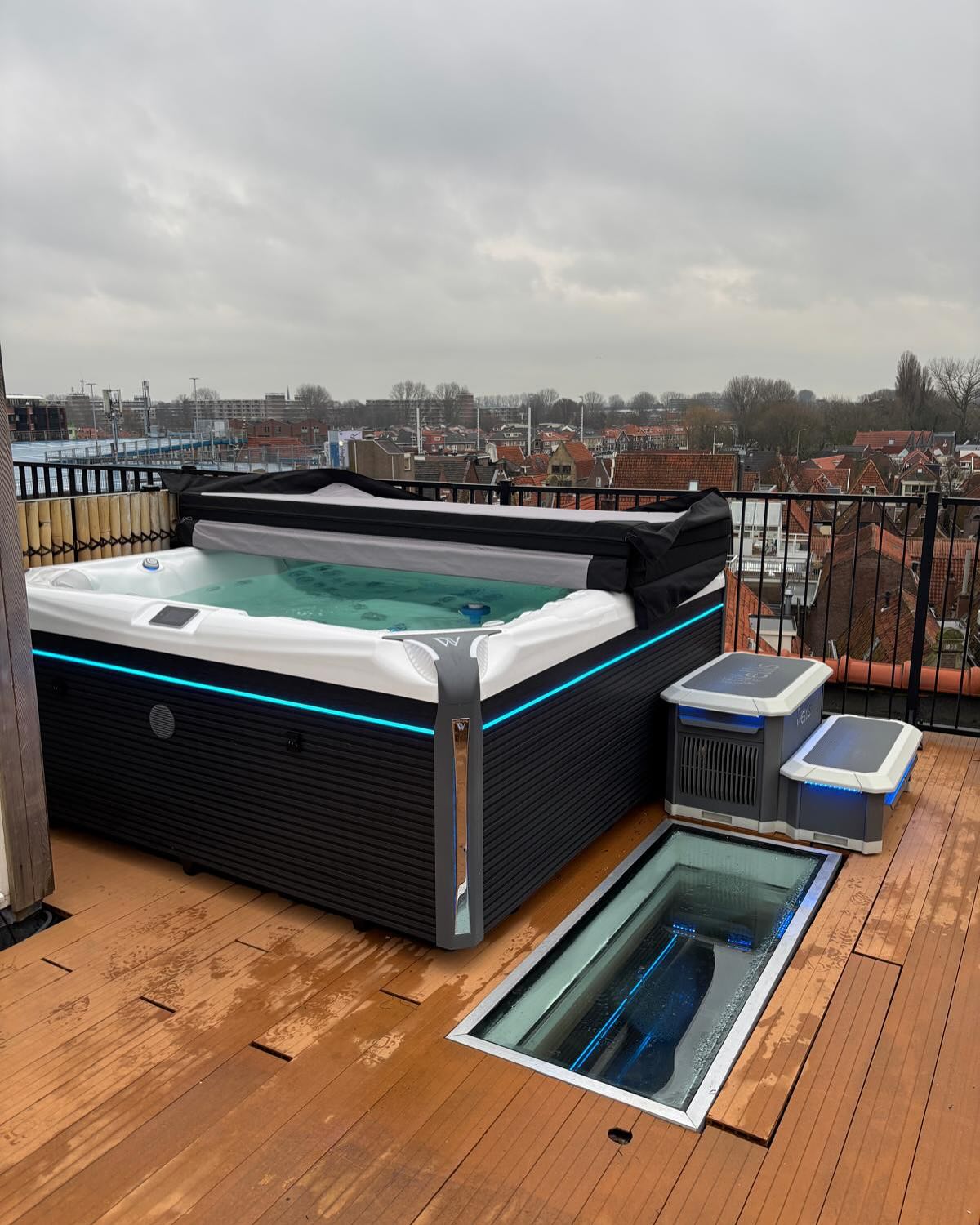Where Can I Get a Quality Hot Tub Near Me? 1 Elite Wellness rooftop