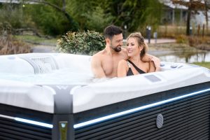 What is the Best Wellis Hot Tub Model?