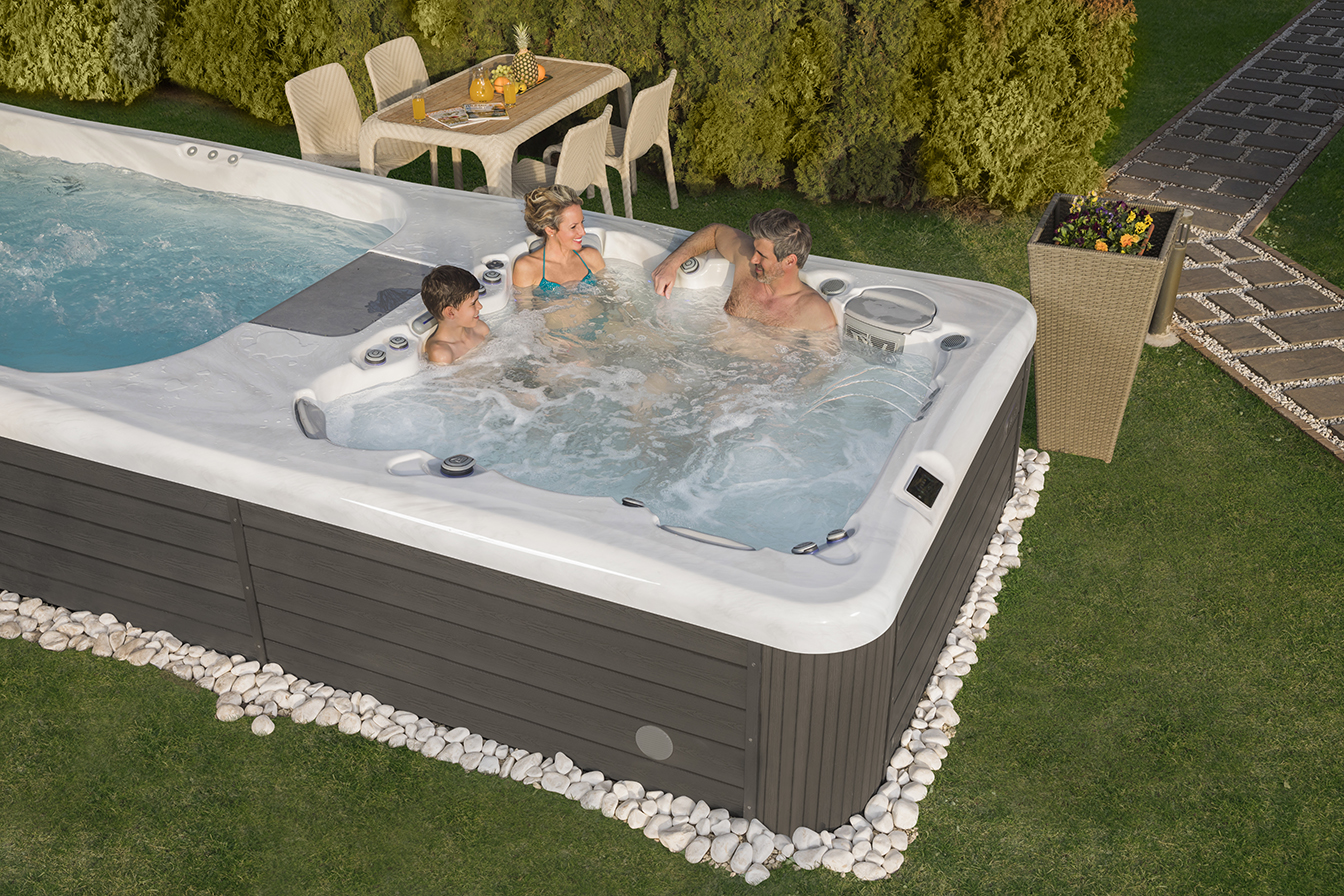 Should I Get a Swim Spa? 1 WELLIS RioGrande IMG 0092 IMGB0052
