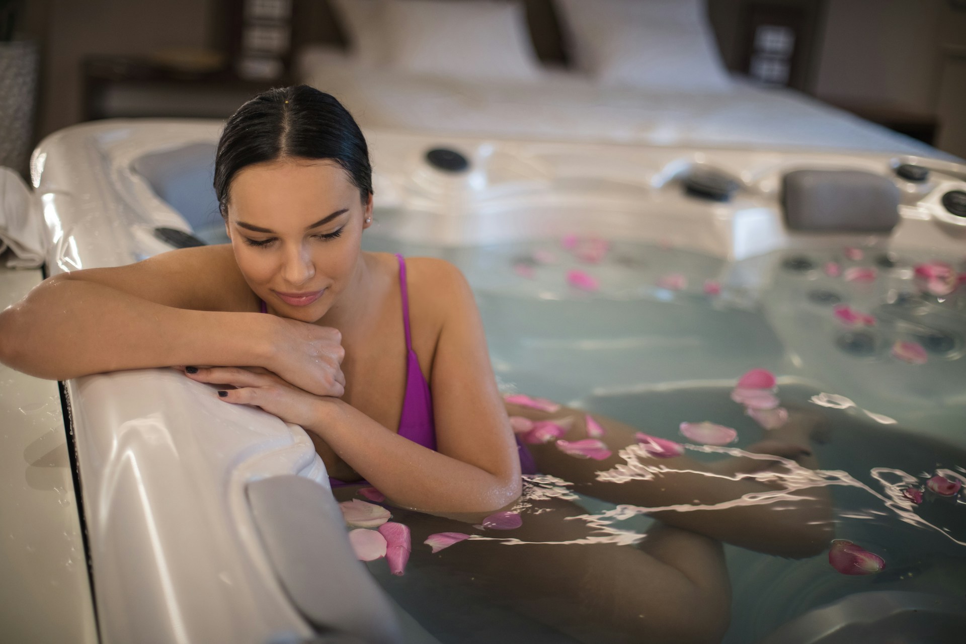 Model Comparison: Wellis Spas 1 getty images rjv0krQfC38 unsplash