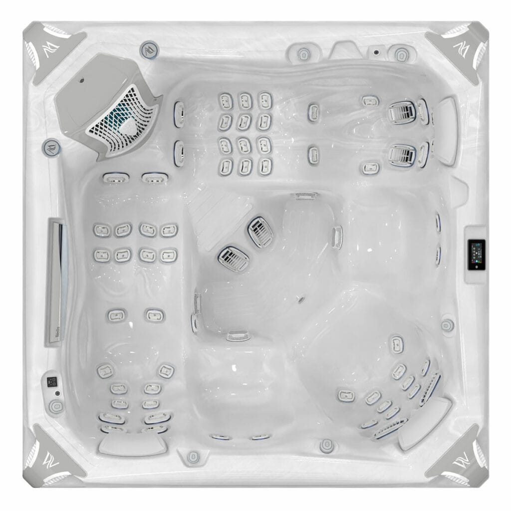The Most Energy Efficient Dual Lounger Hot Tub by Wellis Spa - Everest