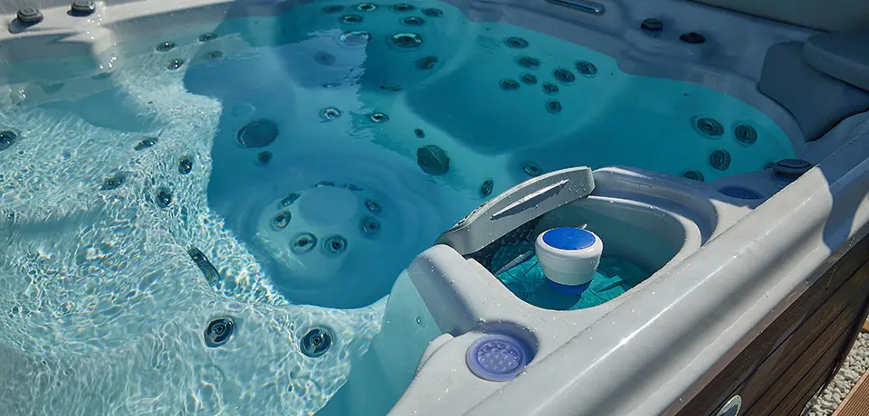 photo of clean hot tub for an article addressing "is there a hot tub without chemicals?"
